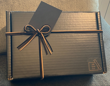 Load image into Gallery viewer, THE SNACK BOX